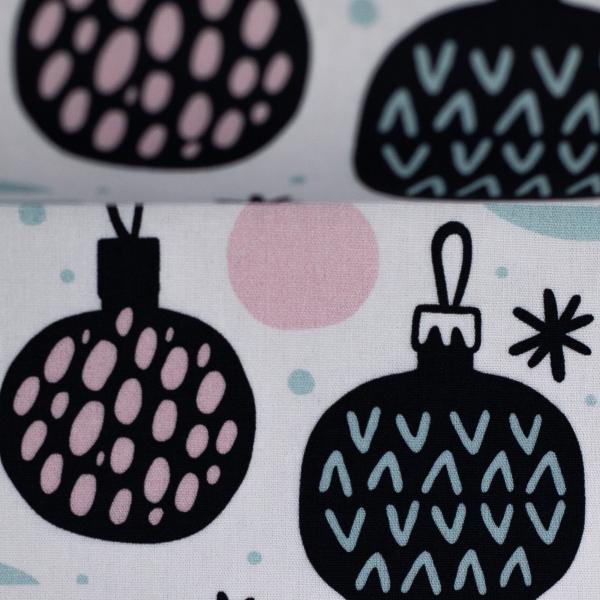 Baumwolle Noel Weihnachtsbaumkugeln auf Weiß