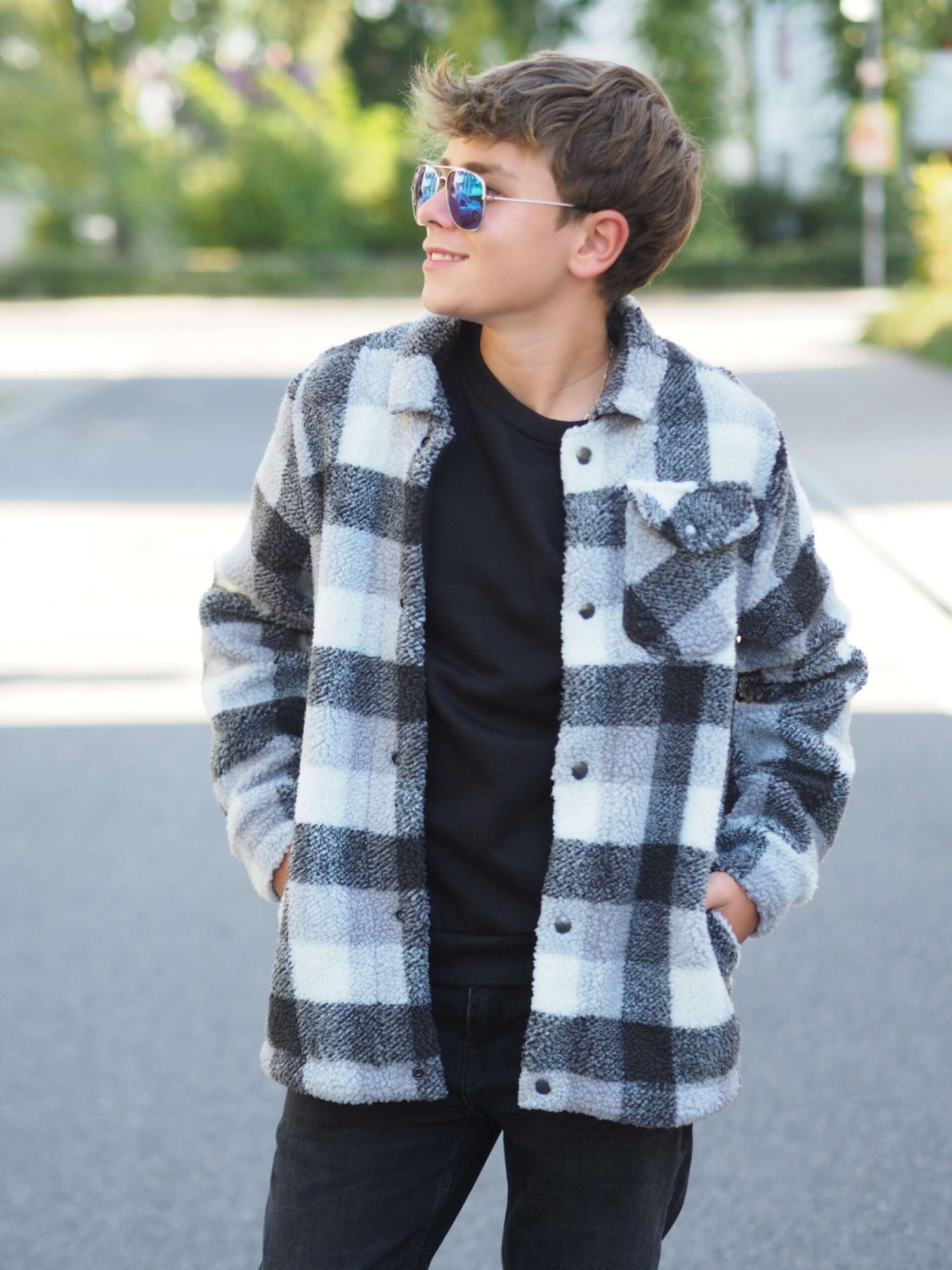 Papierschnittmuster Hemdjacke Flo Kinder